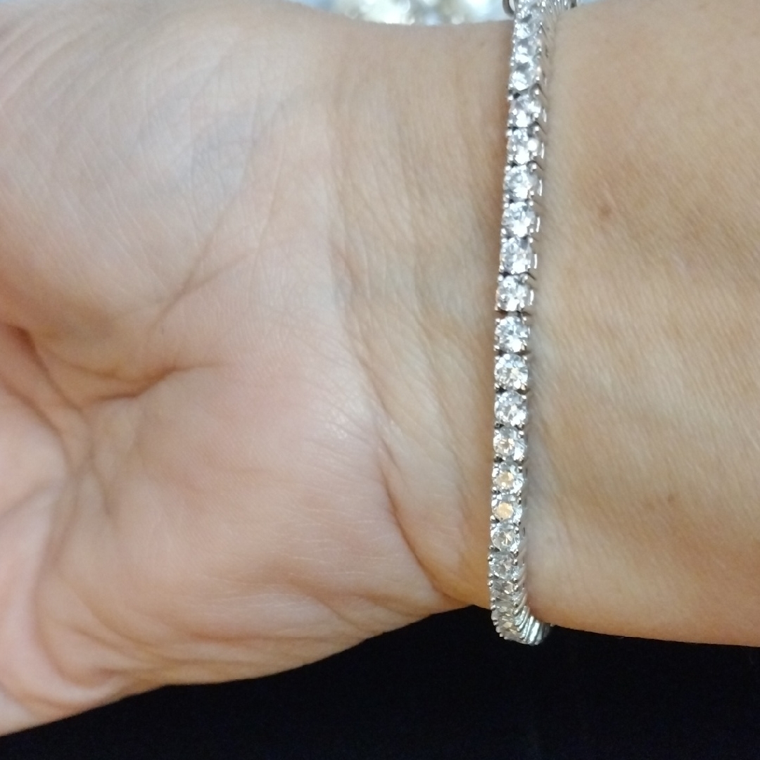 Elegant 925 Silver Tennis Bracelet With Crystal Or Cz Accents